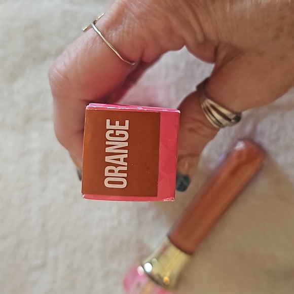 Jeffree Star Concealer - Picture 3 of 4